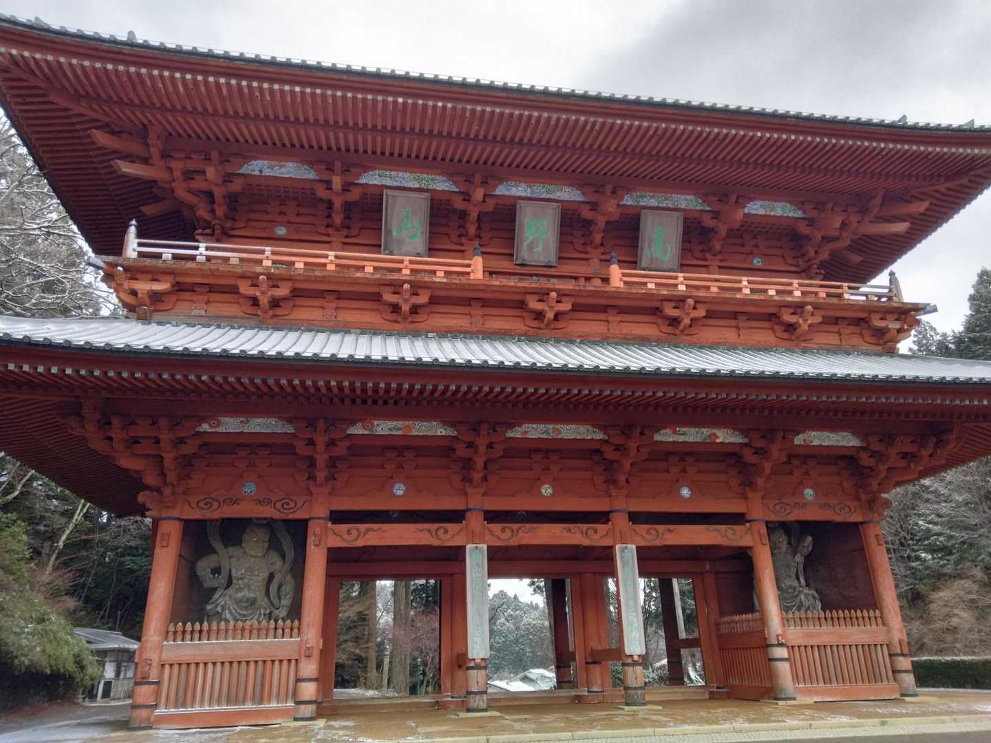 「大門」
高野山の西を守る門