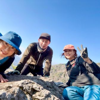 天国岩でハイポーズ。