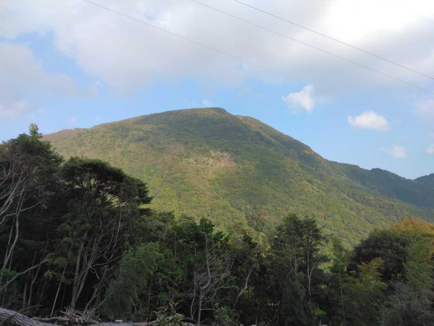 金辺峠-茶臼山-新城-金満山-焼立山 周回コースの写真