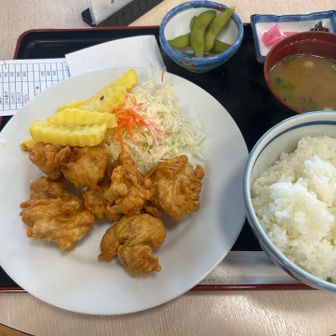 フライドポテトもあってか腹9分目くらいでボリューミーでした