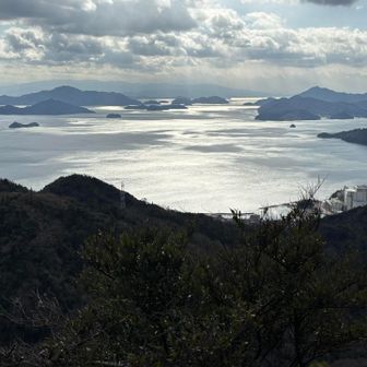多島美満喫🎵
朝焼けや夕焼けが綺麗でしょうねぇ〜😀