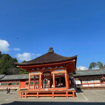 お参りしてから登ります。
