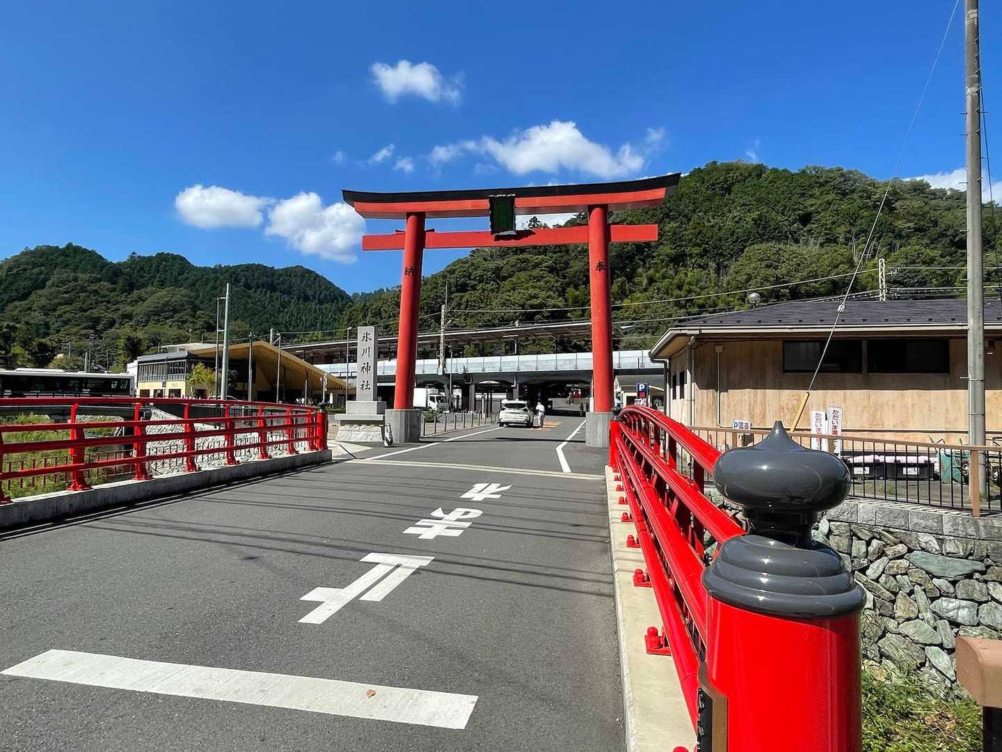 高尾山口の駅に戻って来た。