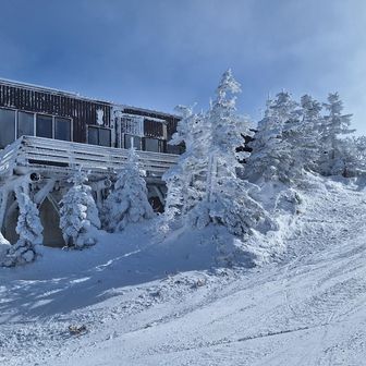 山頂着いた途端にガス晴れてきました？😆