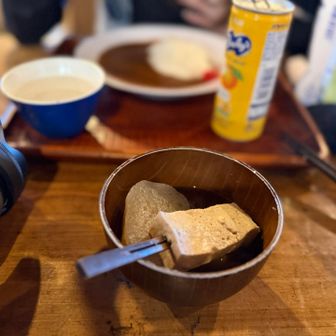 娘はカレーライス🍛🥄  私は おでん🍢