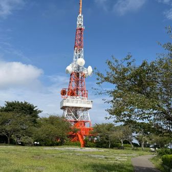湘南平と言えば電波塔
