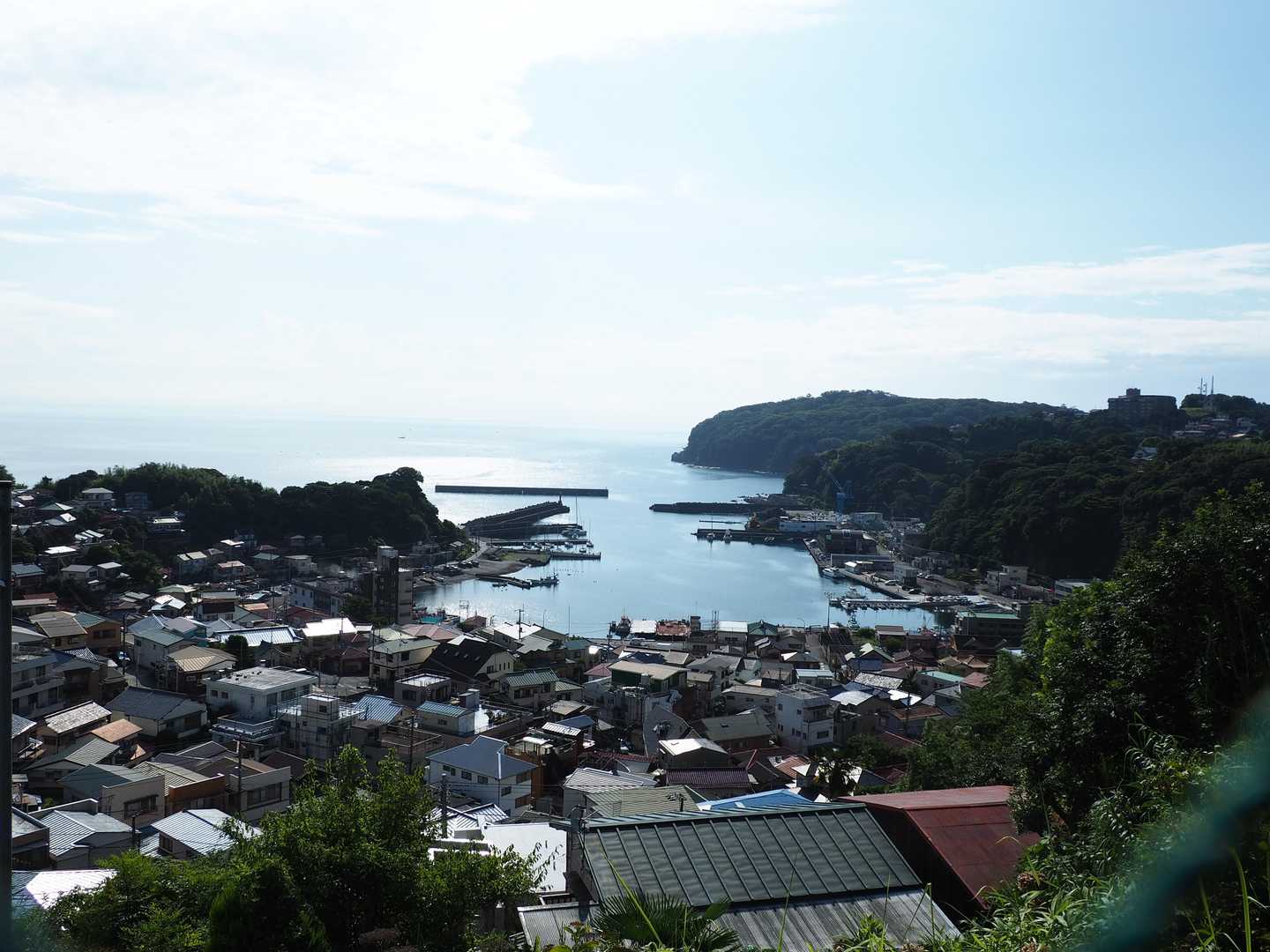ちょっと歩くと港な雰囲気が✨