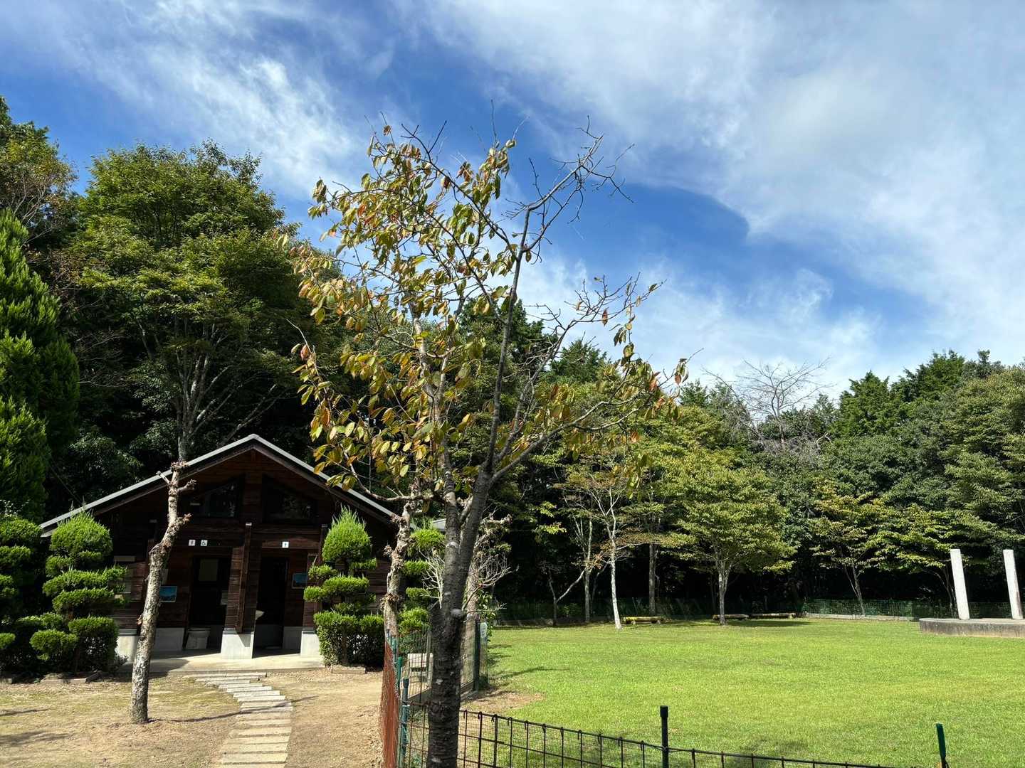 おトイレ休憩してからまた登ります⛰