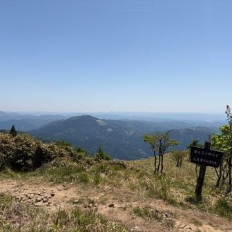 こちらも本当に綺麗な所です。
パノラマで回りをぐるっと見渡せます！