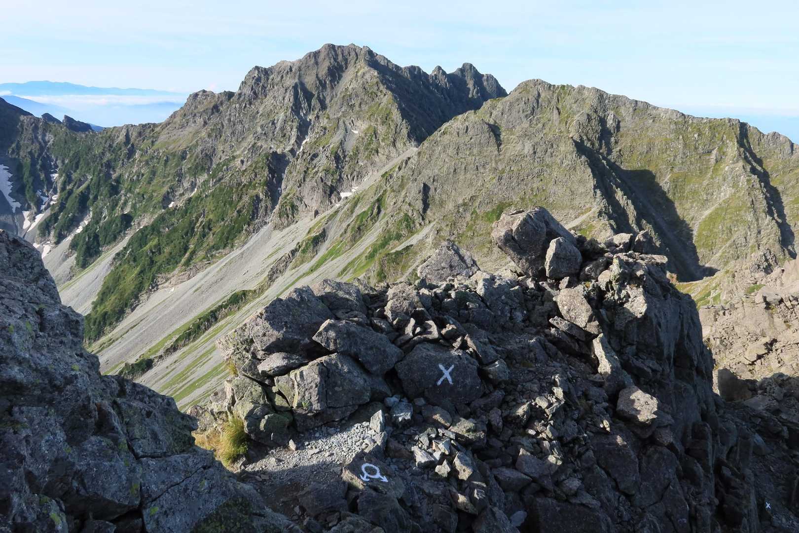 飛騨乗越-大喰岳-中岳-南岳-長谷川ピーク-北穂高岳北峰- 縦走コースの写真
