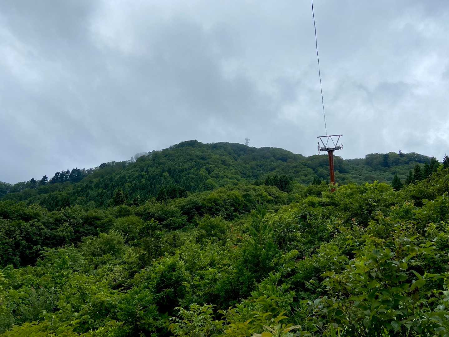 登りでは見えなかった景色