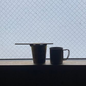 今日の目的。
雪見カップラーメンと雪見コーヒー😋