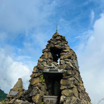 地蔵の頭(1676m)