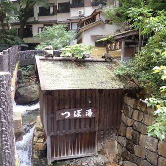 つぼ湯♨️
世界遺産に登録された小さな公衆浴場｡