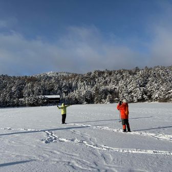 Sちゃんとお互いを撮りあっているところを、メンバーに隠し撮りされてました😁