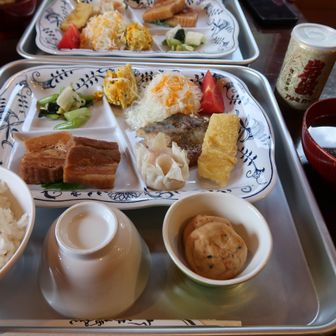 品数多い夕飯～大変に美味しかったです！