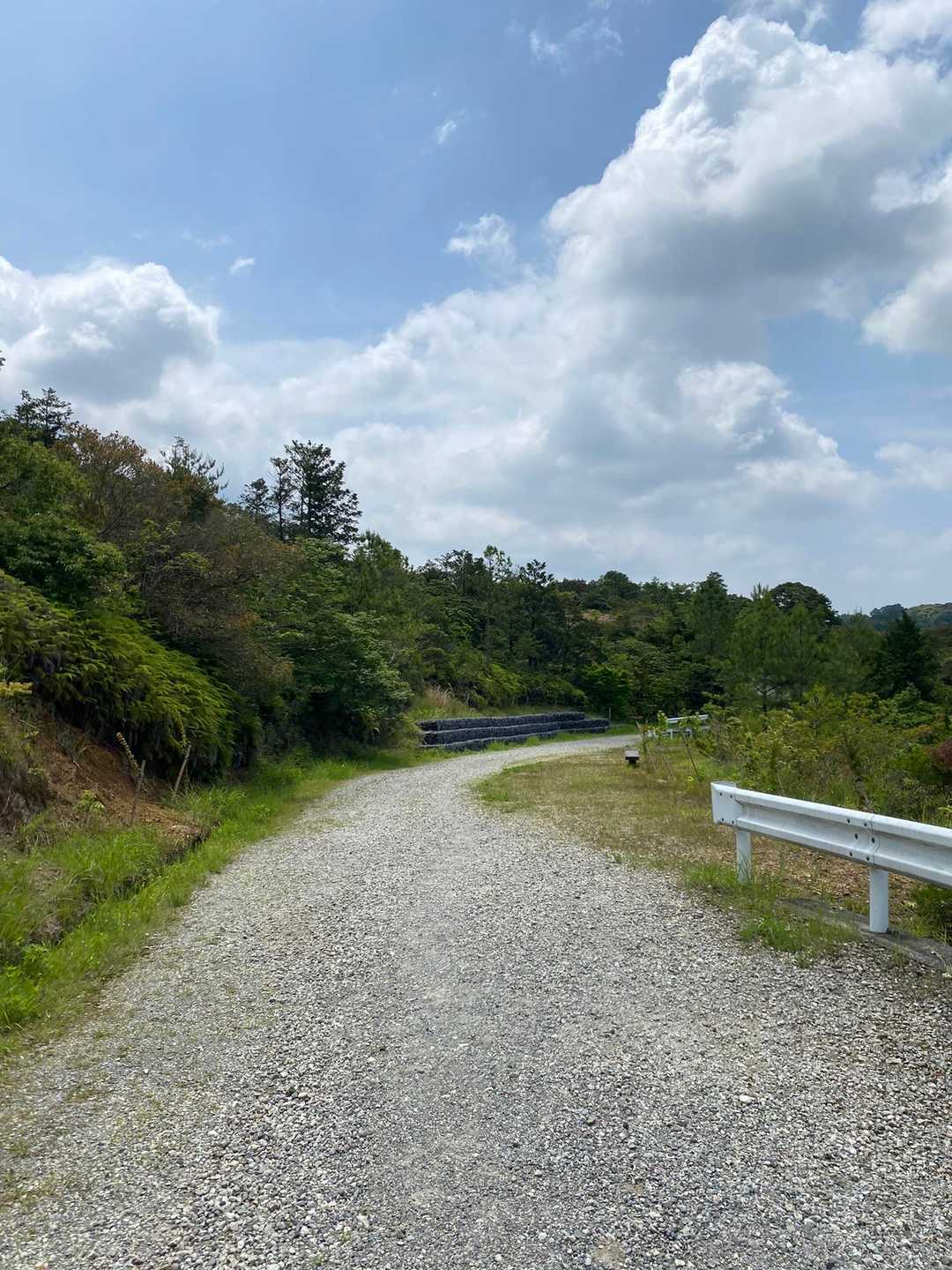 林道へ出る！なかなか面白いコースです