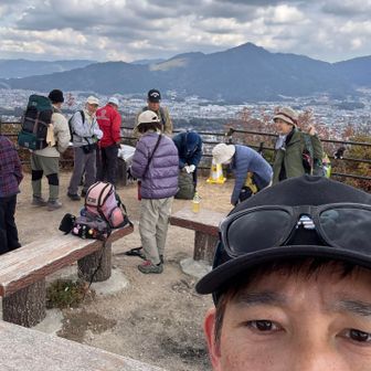 人生の先輩たちのグループがいらっしゃってました！
集合写真のカメラマンを務めさせていただきました🙏