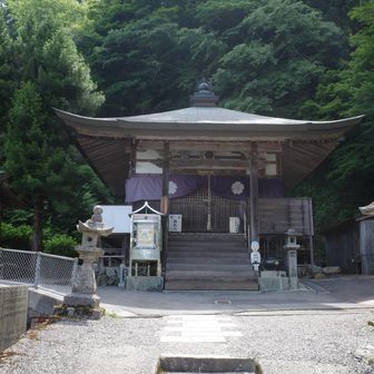 奥に大師堂