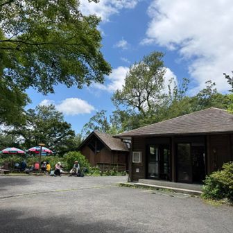 なるかわ園地休憩所