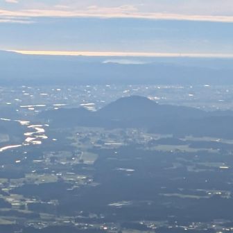 鬼怒川の向こうに霞ヶ浦、さらに向こう太平洋〜栃木で太平洋見られるとは…