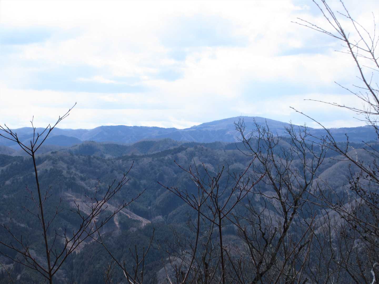 一昨日、二座目に登った三株山