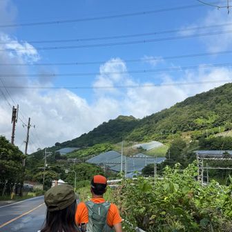 土砂降りで目が覚めたけど、めっちゃ晴れてる
このときは湿気もすごくて暑くなりそうな感じだった