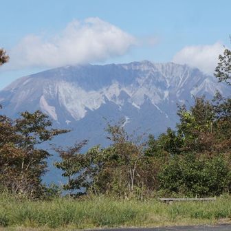 サージタンク駐車場下山
