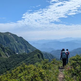 素晴らしすぎて思わずパシャリ
北岳山頂は標識見つけられなかったです
