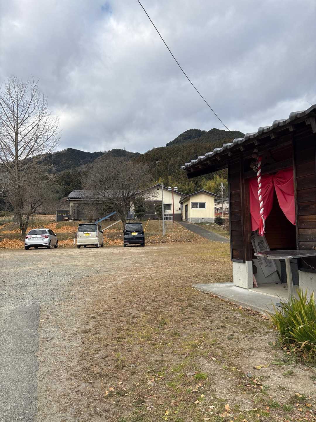 石尊山-金山岳-石尊山登山口 周回コースの写真
