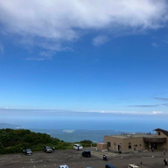 鯵ヶ沢沖の日本海が見えます。