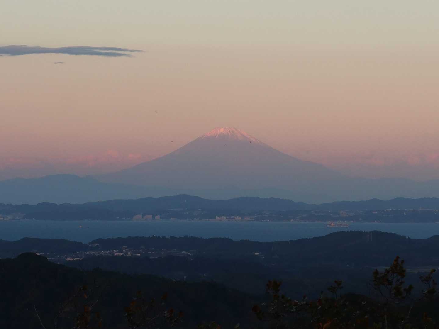 石射太郎-高宕山 往復コースの写真