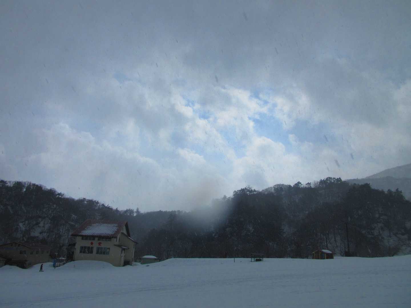 黒河峠-三国山-赤坂山-粟柄越-武奈の木平-赤坂山登山口- 縦走コースの写真