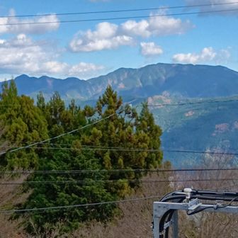 高山(左)・無双連山(右)
コスケさんに教えていただきました😊　