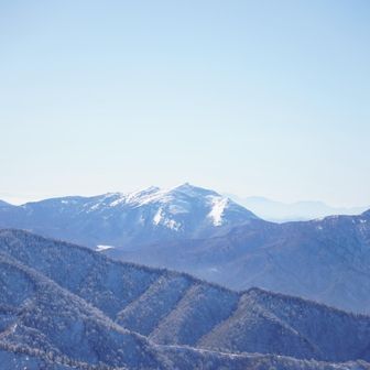 至仏山