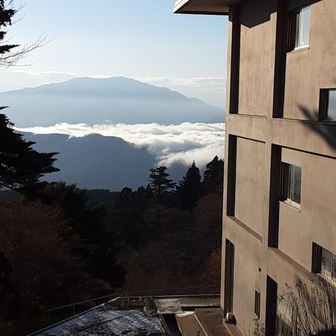 雲海見えました
一瞬でしたね　徳島側です
