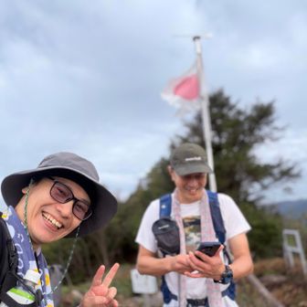 照れでんさんと✌️

しかし、いろんな写真を撮られた気がするから、
でんさんの日記が非常に怖い🤣
↑案の定🤣🤣