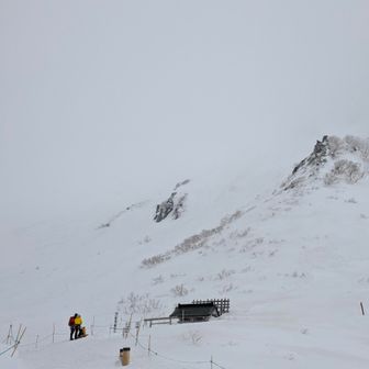 手前を登ってくらしい…八丁坂かわいくみえる…