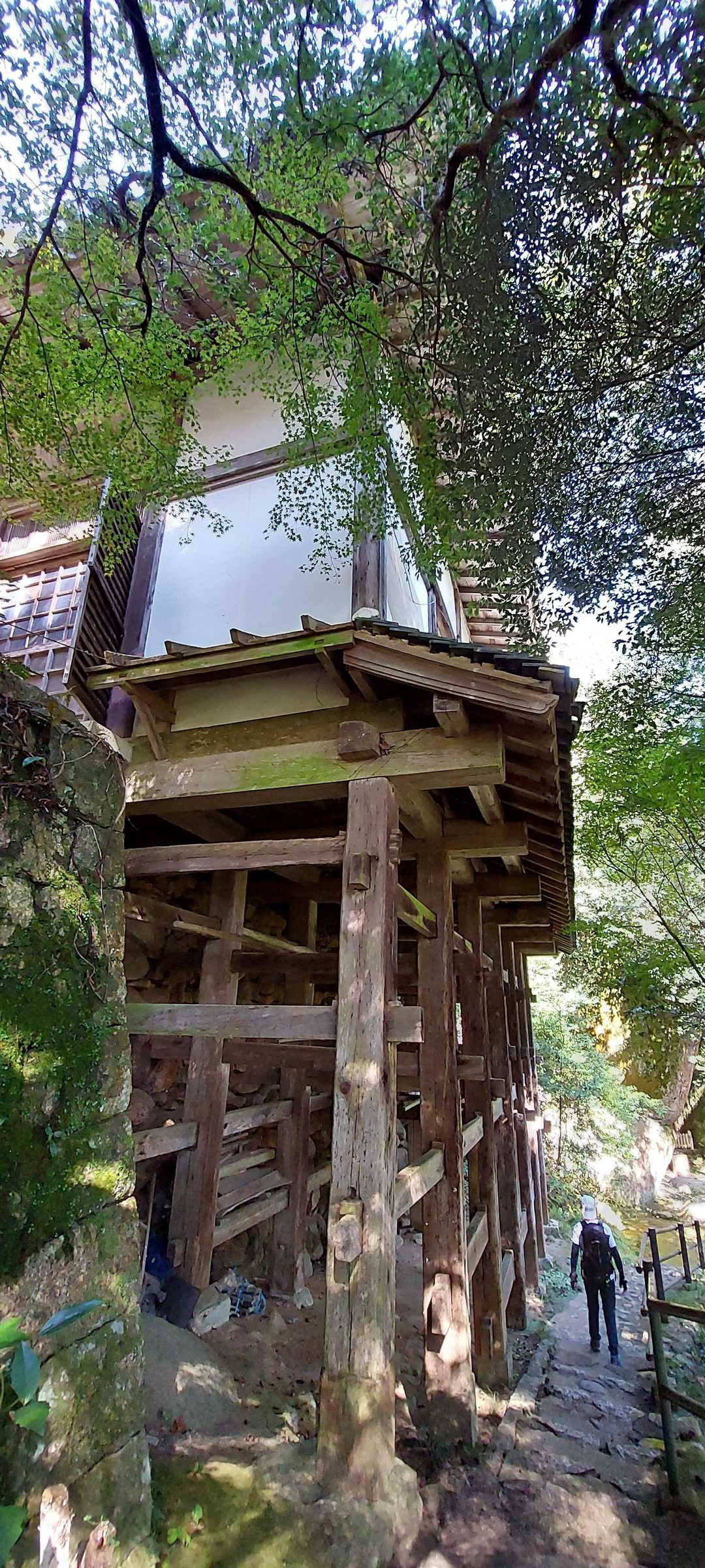 柳生バス停-阿対の石仏-笠置寺-笠置山登山口-笠置駅 縦走コースの写真