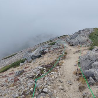 さあ、後は千畳敷まで🚶歩きます