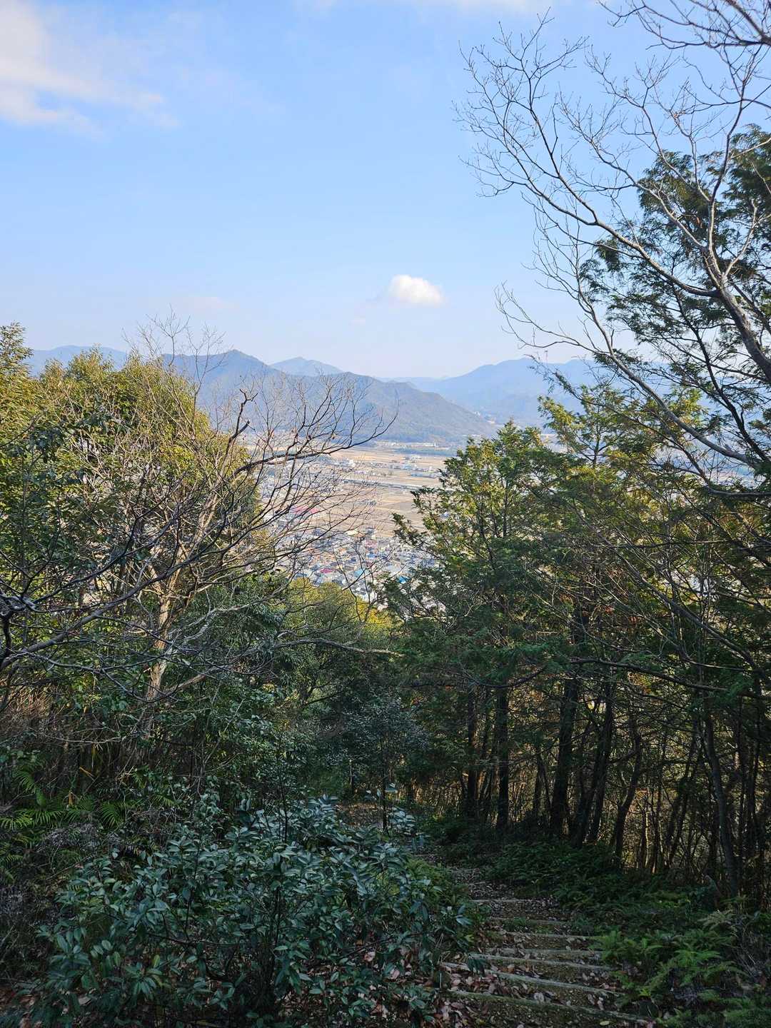 ちょっと里が見える