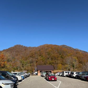 バス停から一時間弱で、登山口に到着