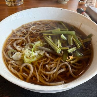 山菜そば(温)900円