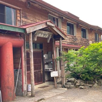 ただいま〜　　早くお風呂とコーラを！