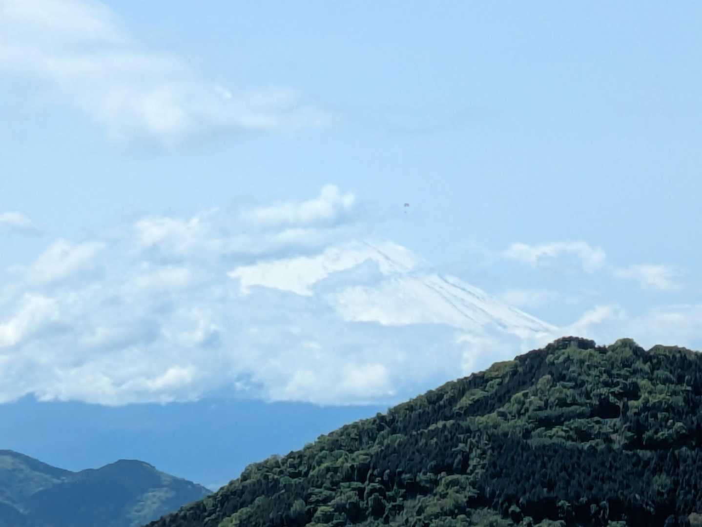 富士山が見えました〜🗻✨️
雲が多めﾃﾞｽｶﾞ富士山が見れて良かったﾃﾞｽ🗻✨️