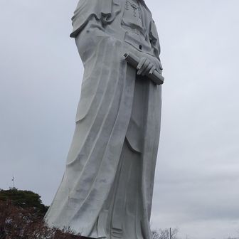 なんか好きなんだよね～😄
この観音様。