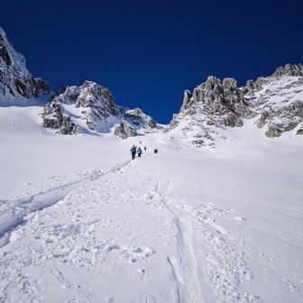 八丁坂の下りはやっぱりめちゃ怖いっす…😨