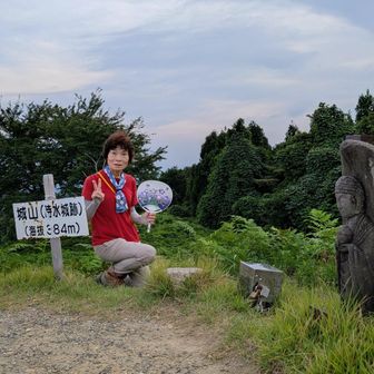 1回目の山頂✌

久しぶりにクーガーさんに会いました✌
常連のMusashiさんは、本日8回目でラストとの事。この暑い中に凄い‼️