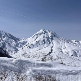 空沢山到着♪

焼山の存在感！
秋に行ったけど、また行きたくなりました。