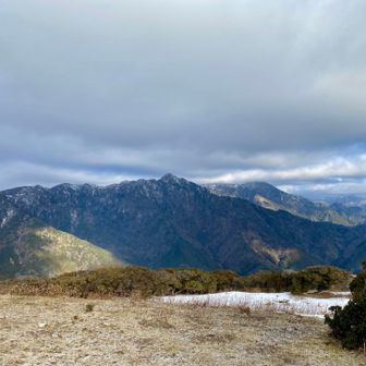 奥の御在所はお隠れになられていた